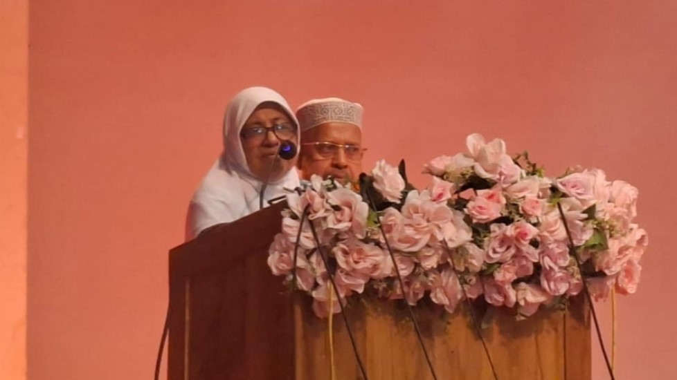 ১৪ কোটি টাকায় ক্যান্সার হাসপাতালে কি ঢুকলো, প্রশ্ন স্বাস্থ্য উপদেষ্টার